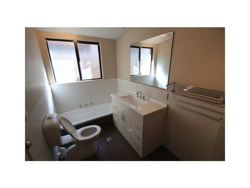 3 Bramston Street, Spearwood WA 6163