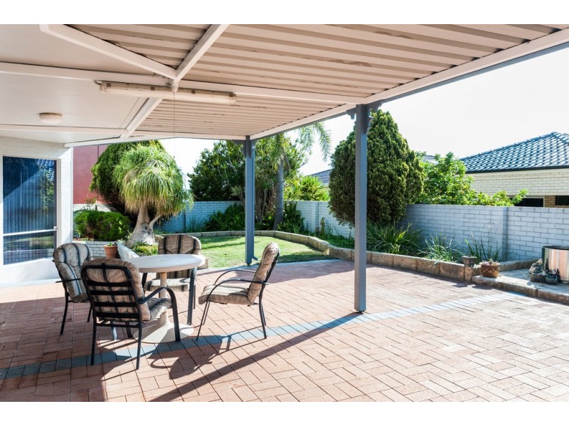 11 Porpoise Court, Coogee WA 6166