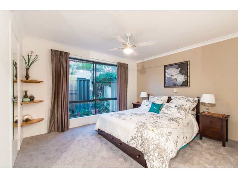 25 Geordie Court, Coogee WA 6166