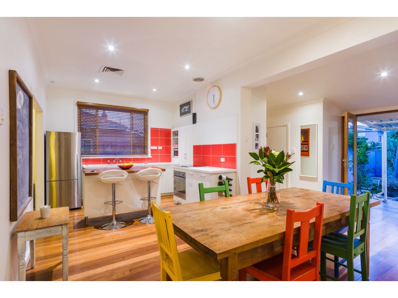 27 Paget Street, Hilton WA 6163