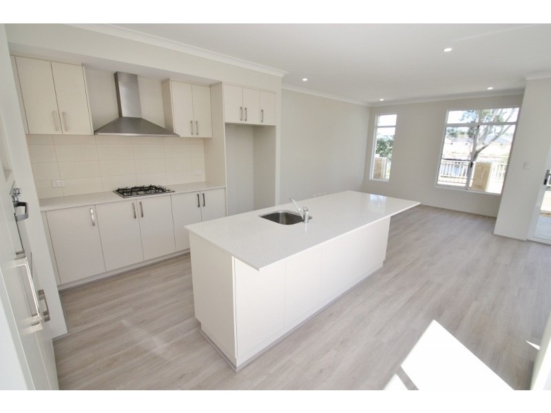 12 Pecorino Lane, Spearwood WA 6163