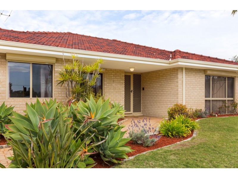 21 Collett Way, Leeming WA 6149