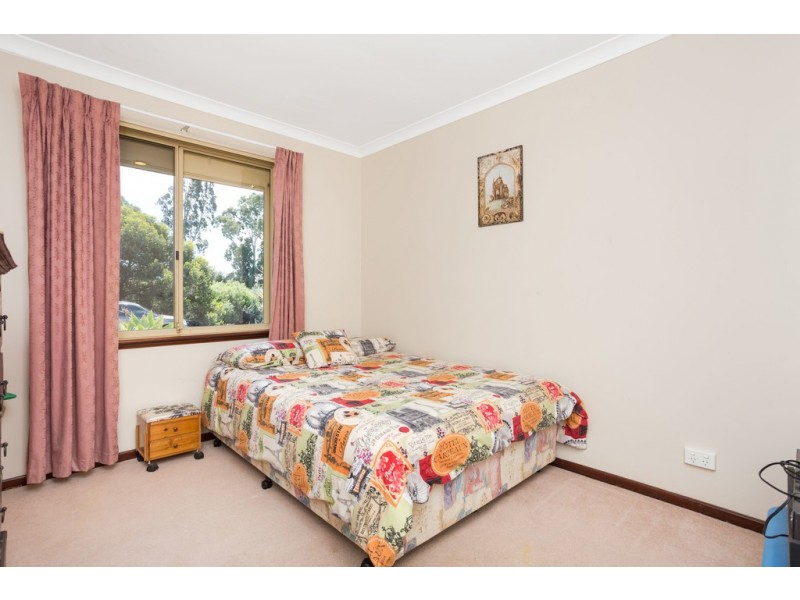 21 Collett Way, Leeming WA 6149