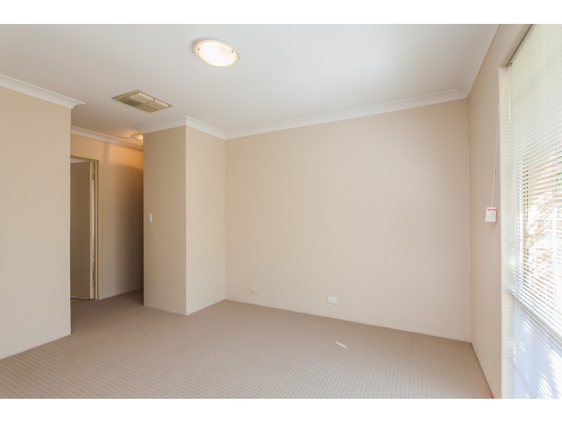 16 Galsworthy Place, Spearwood WA 6163