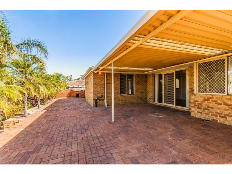 16 Galsworthy Place, Spearwood WA 6163