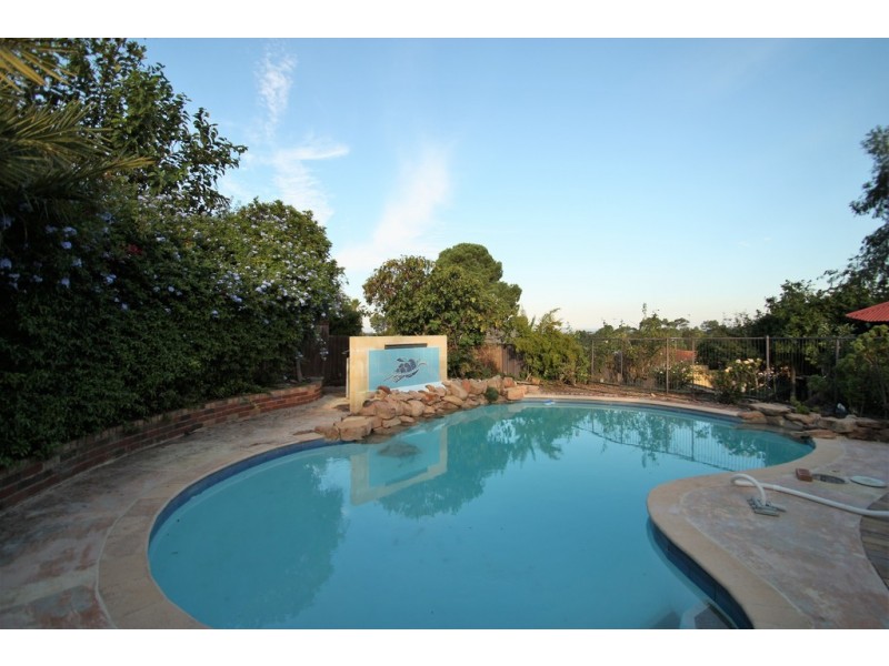 6 Jull Court, Kardinya WA 6163