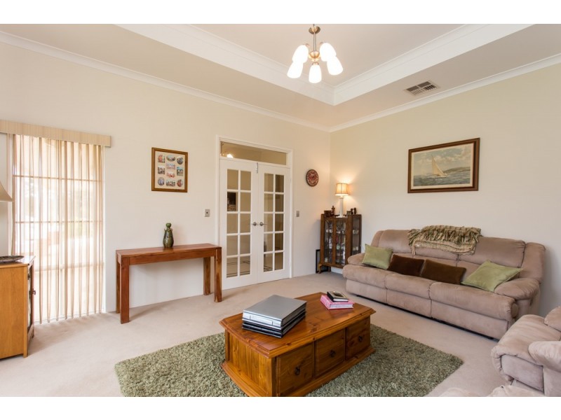 5 Cartland Court, Bedfordale WA 6112