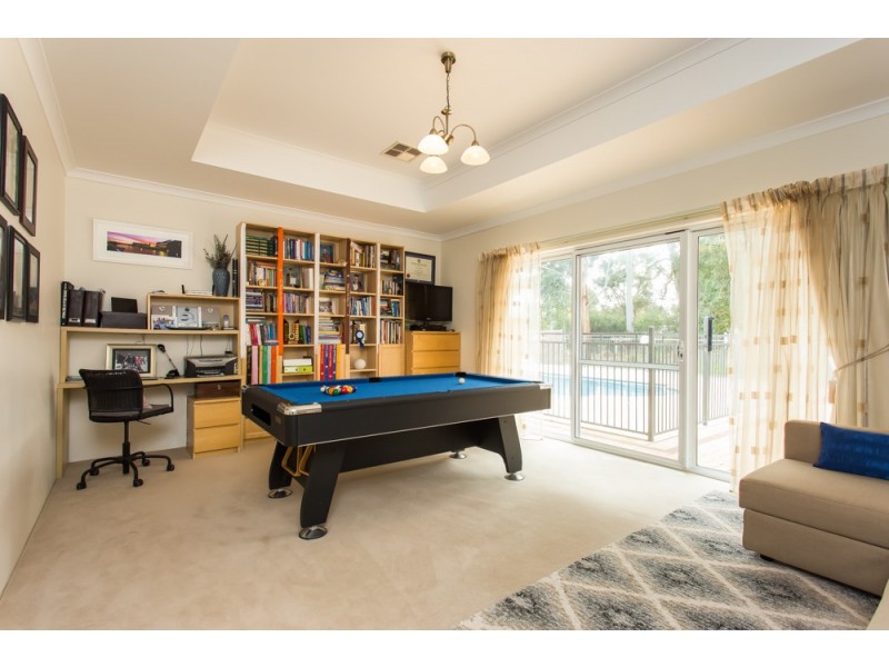 5 Cartland Court, Bedfordale WA 6112