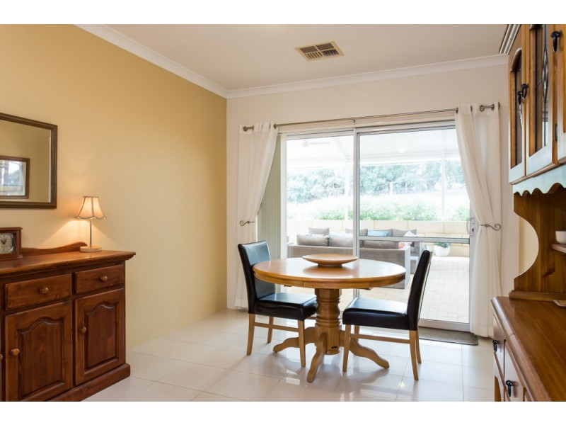 5 Cartland Court, Bedfordale WA 6112