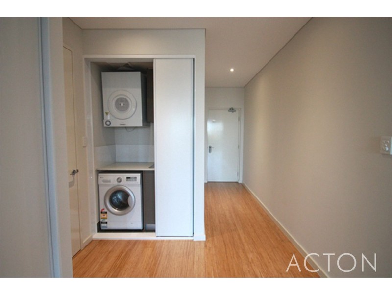 2/2 South Beach Promenade, North Coogee WA 6163