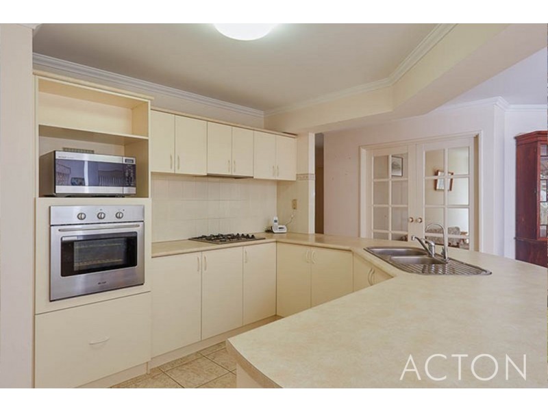 139 Parkway Road, Bibra Lake WA 6163