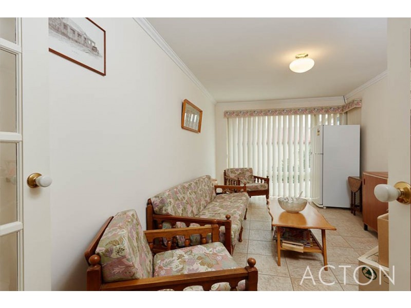 139 Parkway Road, Bibra Lake WA 6163