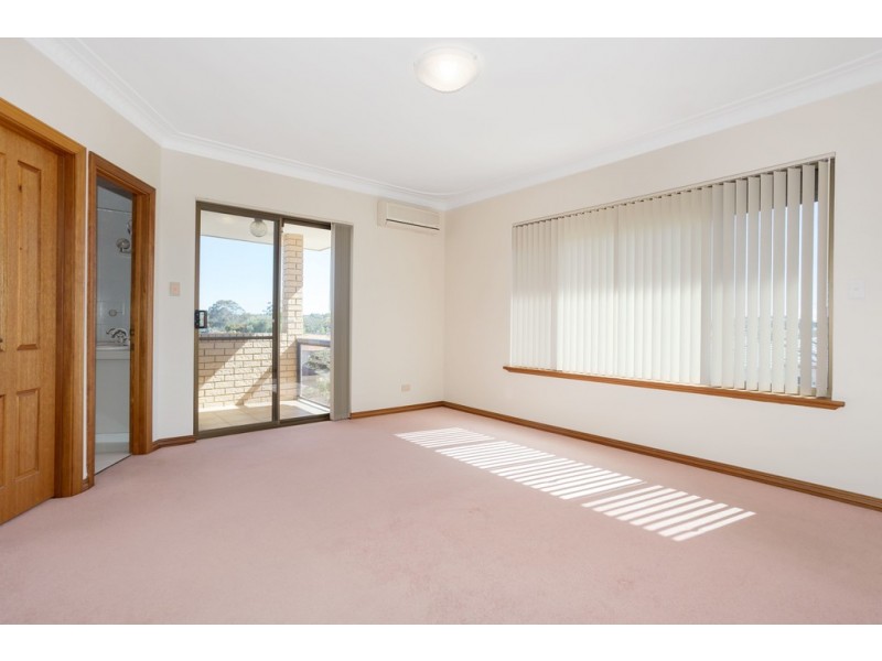 31 Kingston Place, Kardinya WA 6163