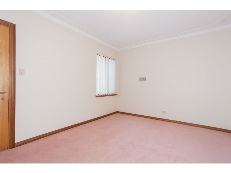 31 Kingston Place, Kardinya WA 6163