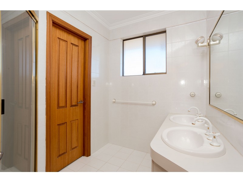 31 Kingston Place, Kardinya WA 6163