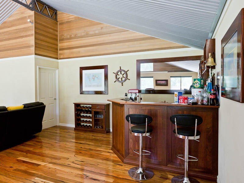 7 Ara Cove, Wandi WA 6167