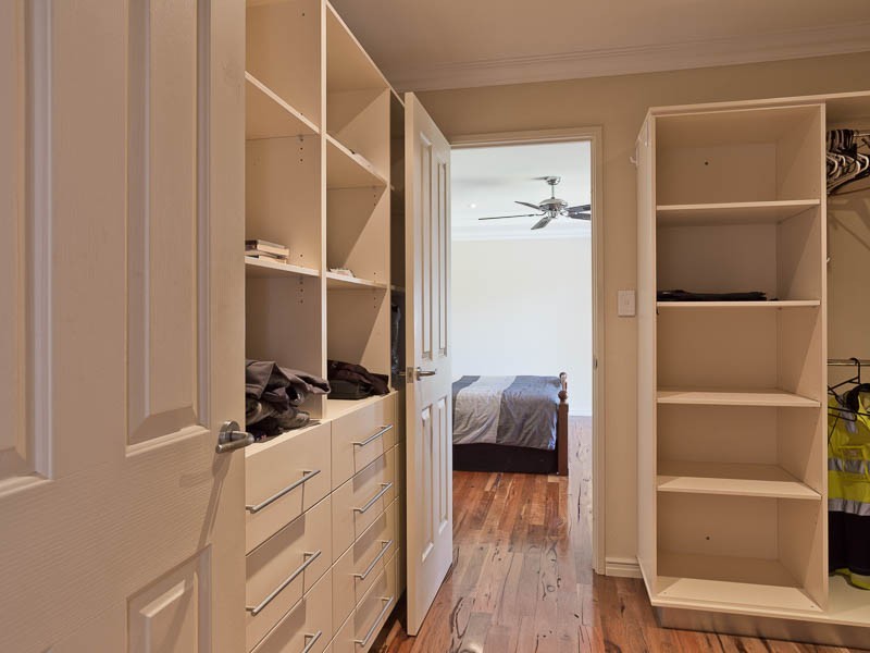 7 Ara Cove, Wandi WA 6167