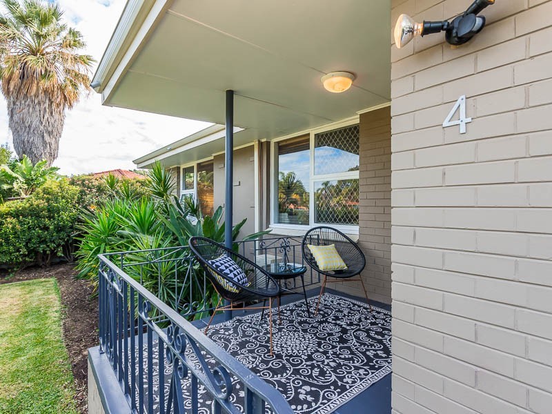 4 Keenan Street, Hamilton Hill WA 6163