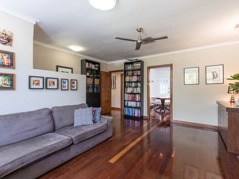 4 Keenan Street, Hamilton Hill WA 6163