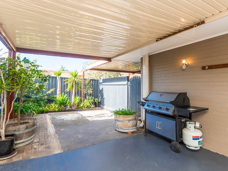 4 Keenan Street, Hamilton Hill WA 6163