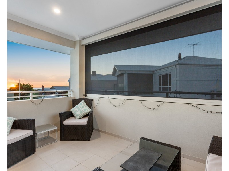 14A Richardson Road, Coogee WA 6166