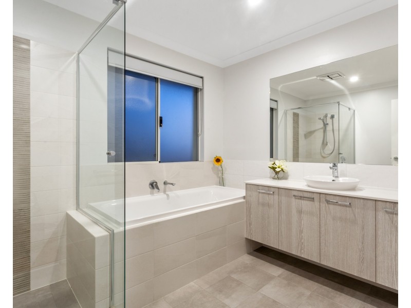 14A Richardson Road, Coogee WA 6166