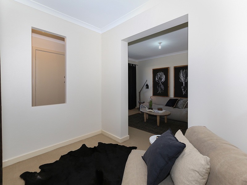 22C Alonso Street, Coolbellup WA 6163