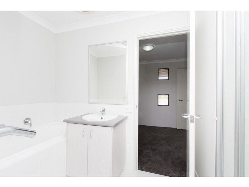 5/1 Desertpea Road, Beeliar WA 6164