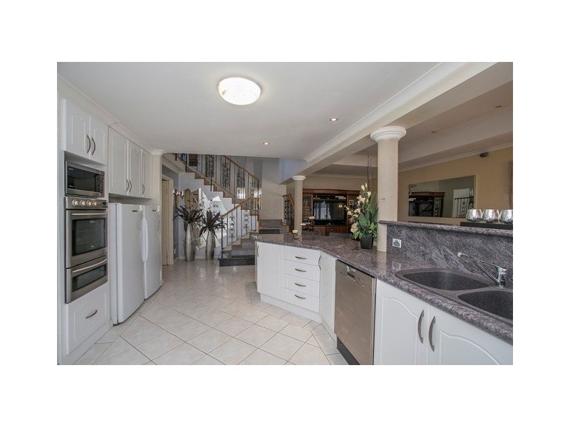 7 Quenda Close, Beeliar WA 6164