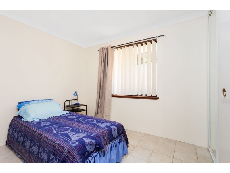 73 Quickly Crescent, Hamilton Hill WA 6163