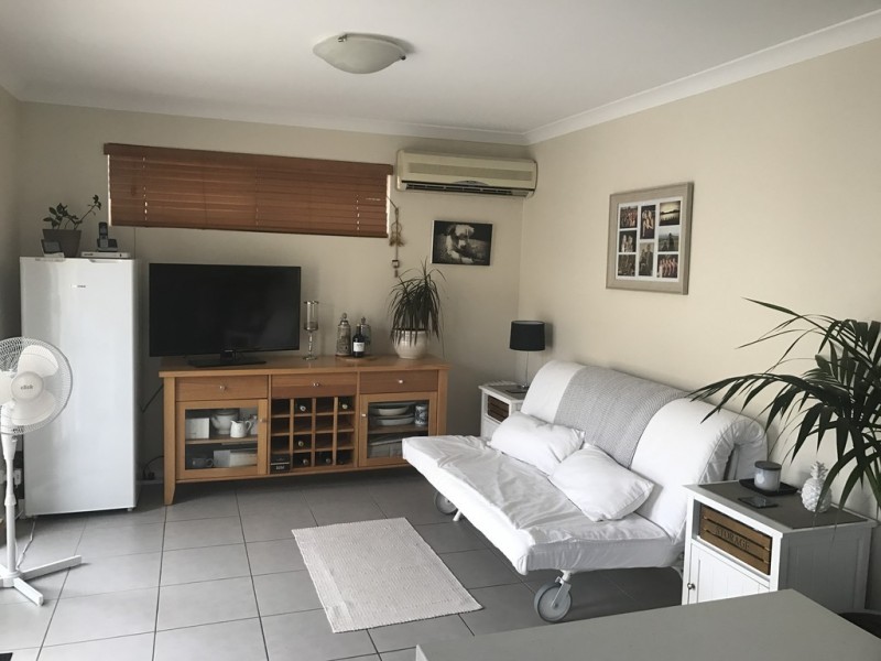 8B Bickley Crescent, Manning WA 6152