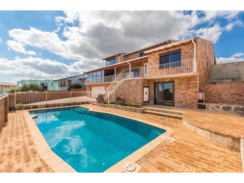 21 Anitra Court, Coogee WA 6166