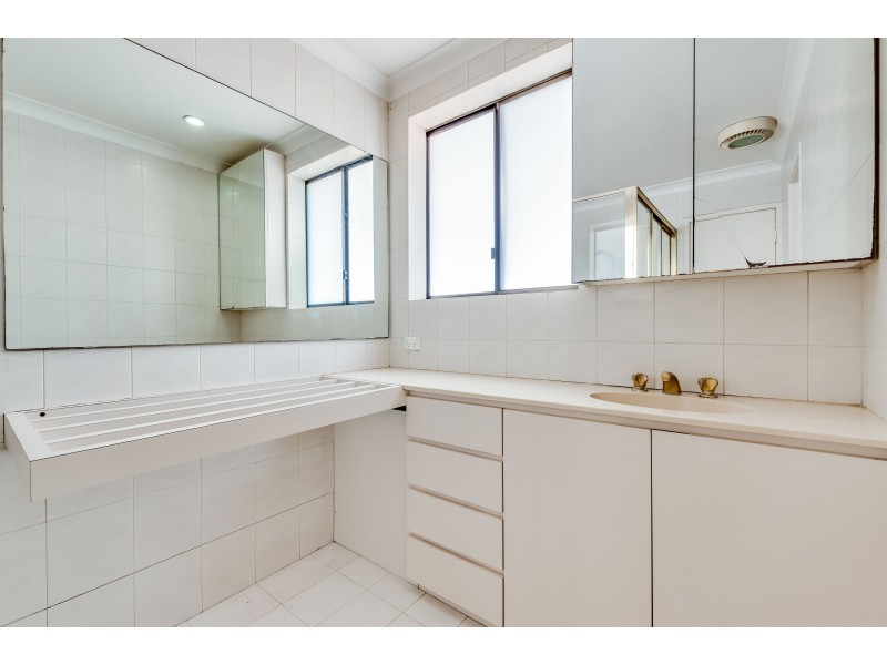 21 Anitra Court, Coogee WA 6166