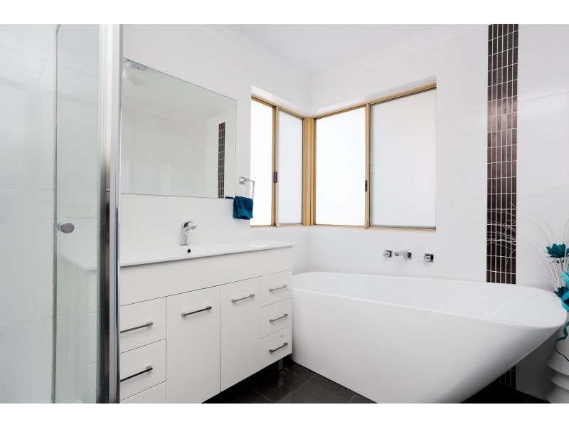 68 Williamson Road, Kardinya WA 6163