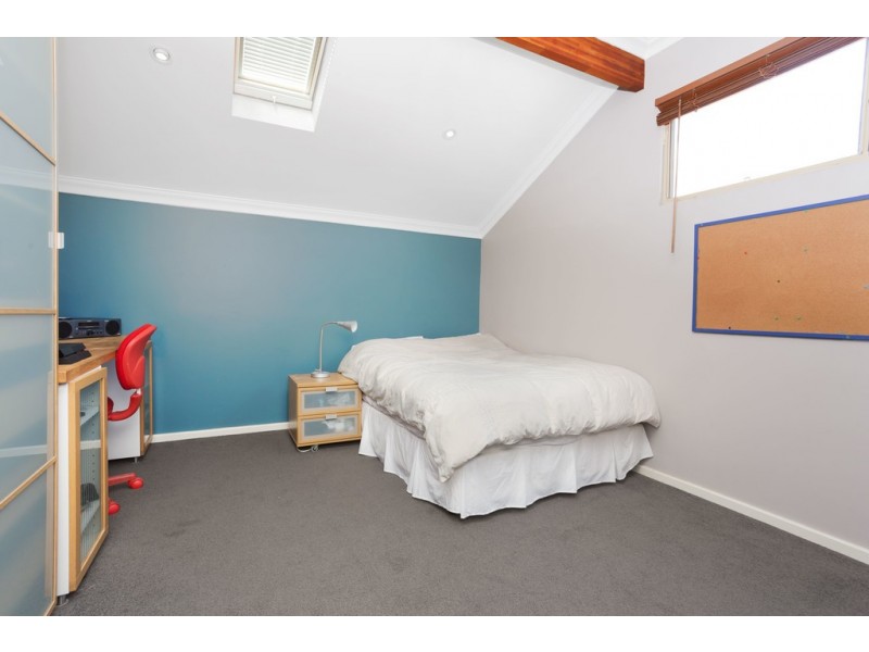 68 Williamson Road, Kardinya WA 6163