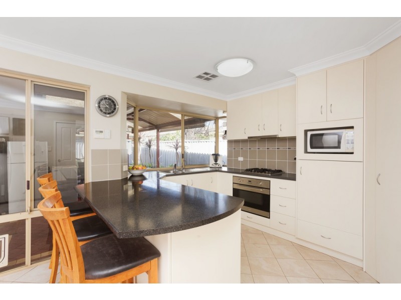 68 Williamson Road, Kardinya WA 6163