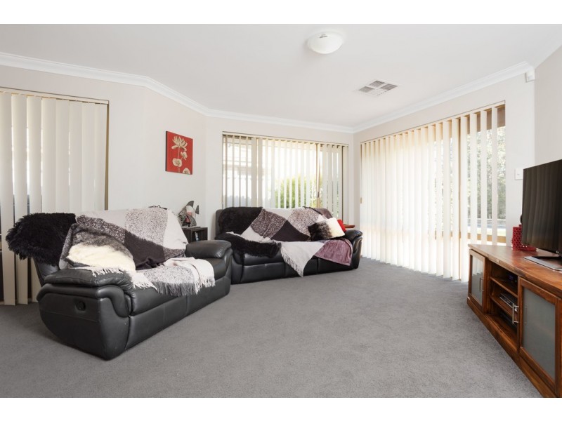 68 Williamson Road, Kardinya WA 6163