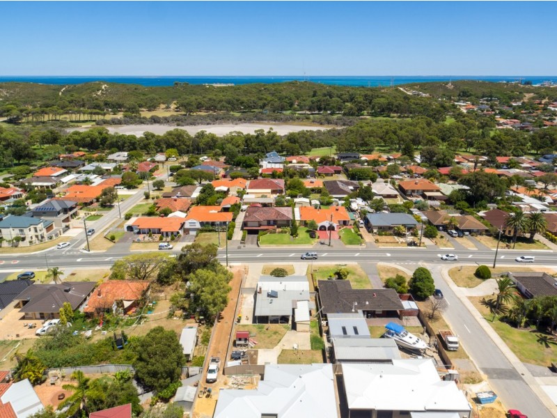 64 Hamilton Road, Hamilton Hill WA 6163