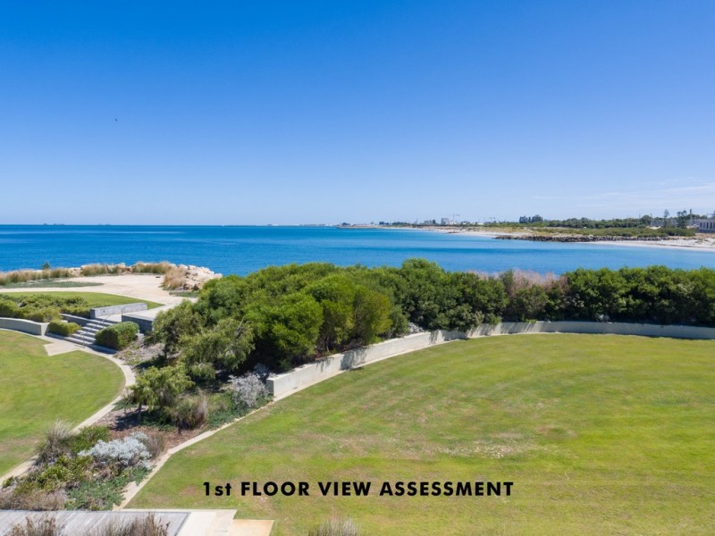 28 Chelydra Point, North Coogee WA 6163