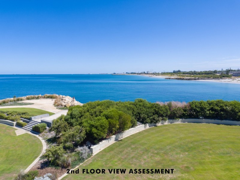 28 Chelydra Point, North Coogee WA 6163