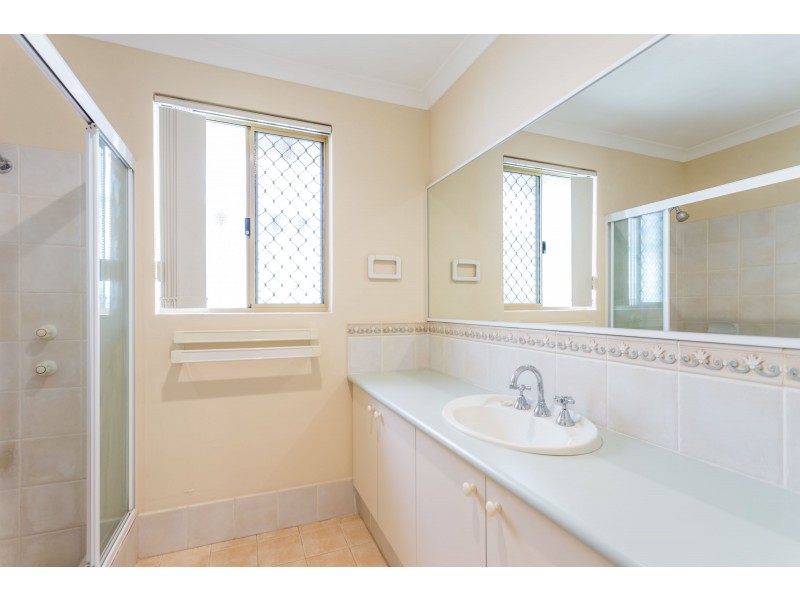 137 Parkway Road, Bibra Lake WA 6163