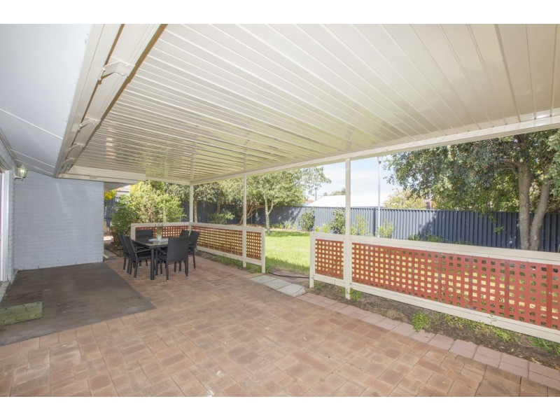 23 Erpingham Road, Hamilton Hill WA 6163