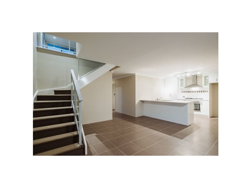 34A Mayor Road, Coogee WA 6166