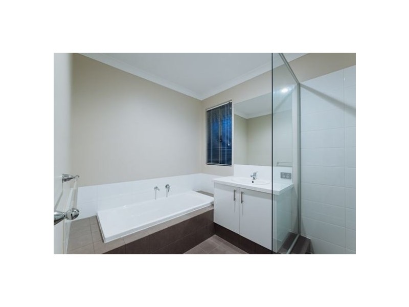 34A Mayor Road, Coogee WA 6166