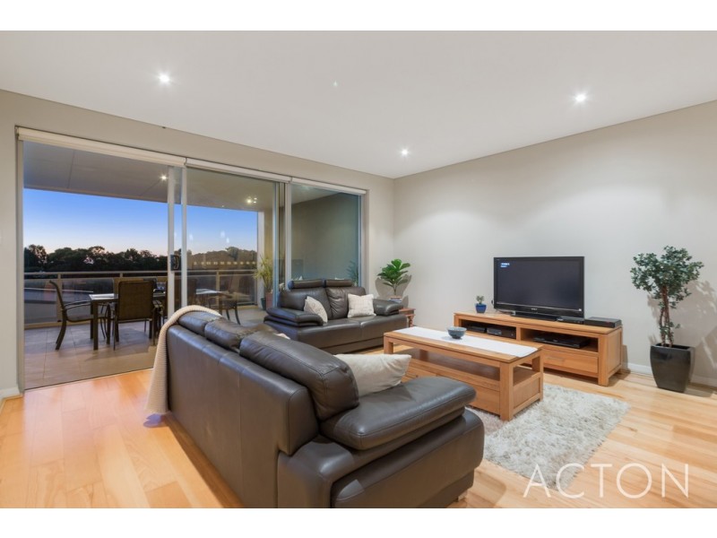 2/52 Rollinson Road, North Coogee WA 6163