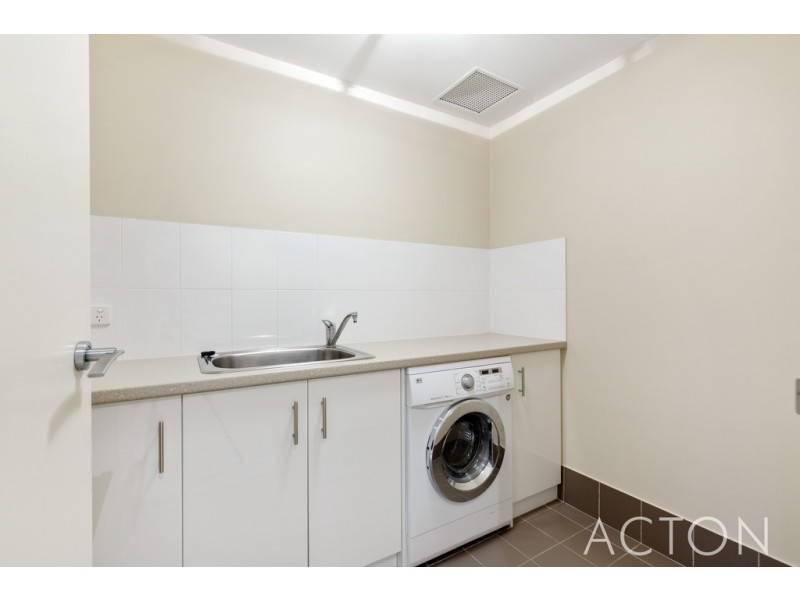 2/52 Rollinson Road, North Coogee WA 6163