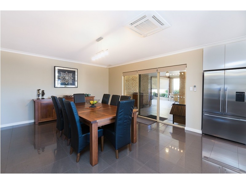 16 Motril Avenue, Coogee WA 6166
