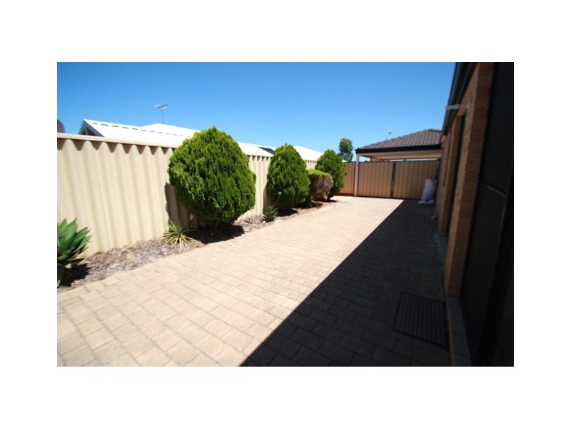 64 Beedelup Loop, Bibra Lake WA 6163
