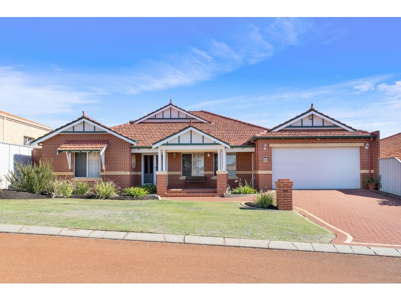 13 Lupin Way, Coogee WA 6166