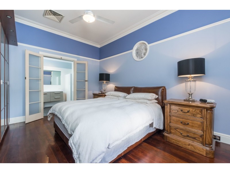76 Duke Street, East Fremantle WA 6158